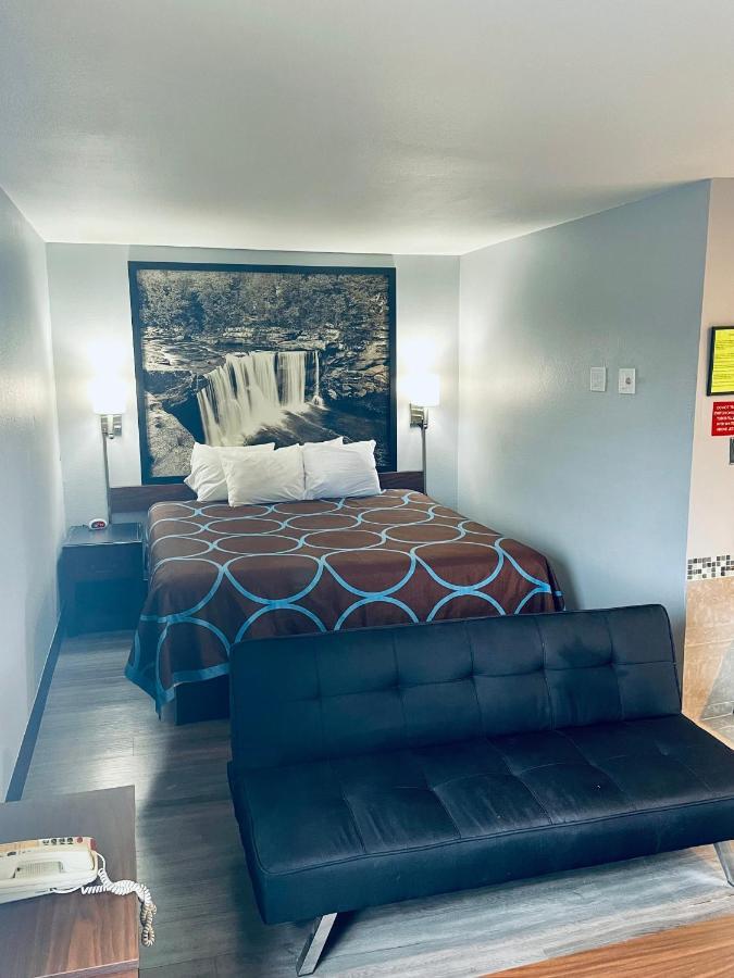 Super 8 By Wyndham Corbin Ky Exterior foto
